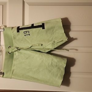 VICTORIA SECRET SHORT THEY R CUT